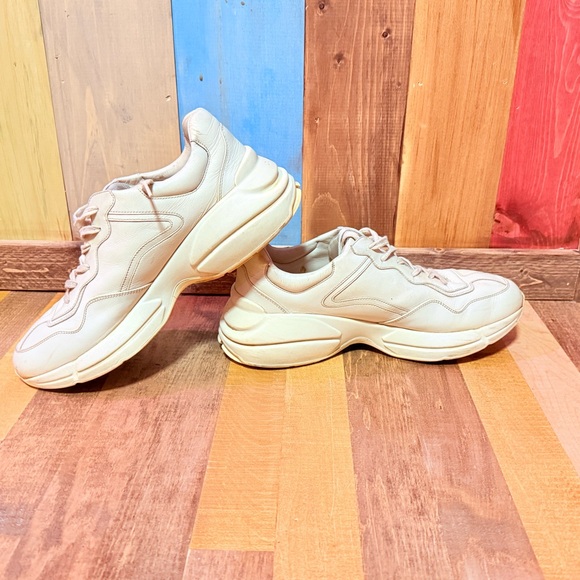 Gucci Rhyton Leather Sneaker “Vintage Logo” – White (Men’s 10) Authenticated - Picture 4 of 12